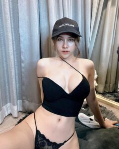 น้องแพรว สาวสวย เซ็กซี่ 4