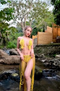 ออามมี่ แม็กซิม อามมี่ แม็กซิม