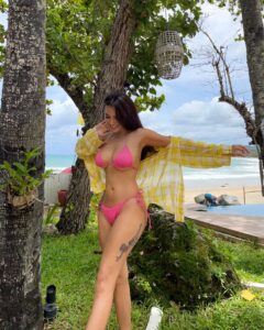 ปลายฟ้า วราหะ